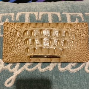Brahmin Ady Wallet in Sesame Ombré Melbourne Leather